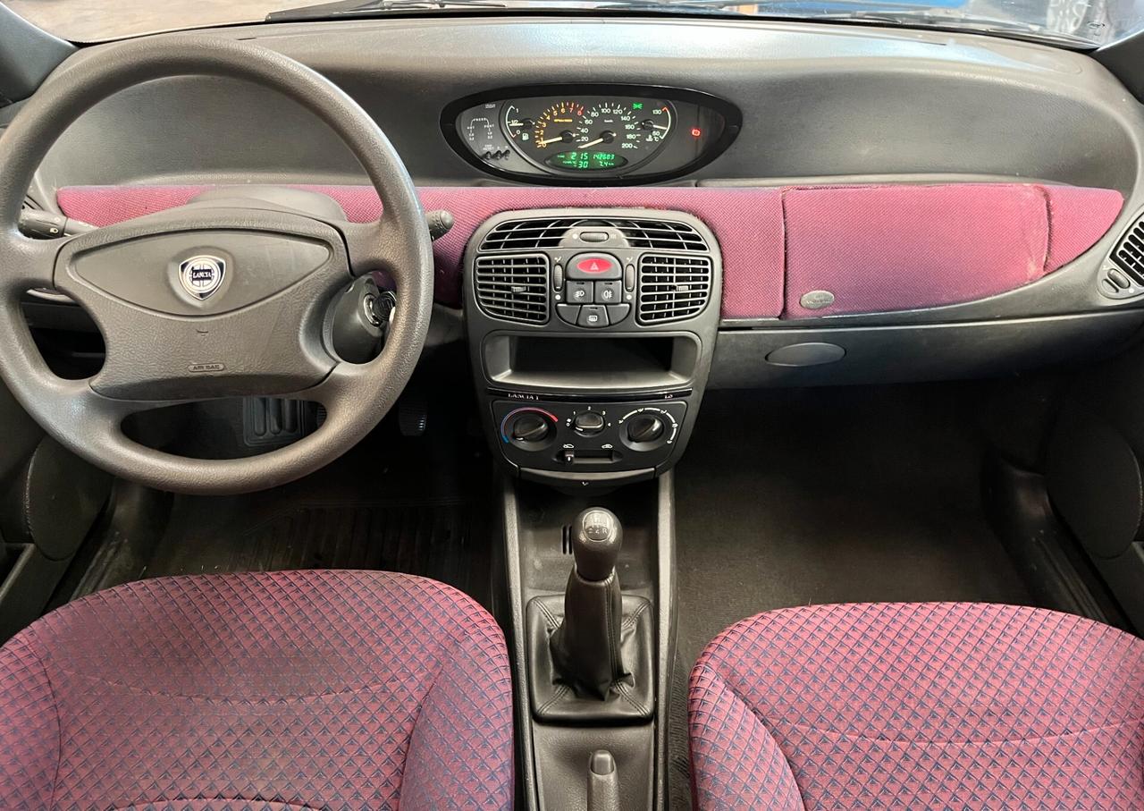 Lancia Y 1.2i cat LS