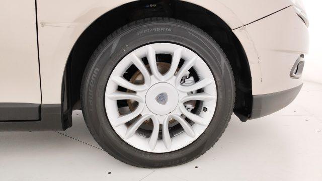 LANCIA Delta 1.4 T-Jet 150 CV Argento - GPL