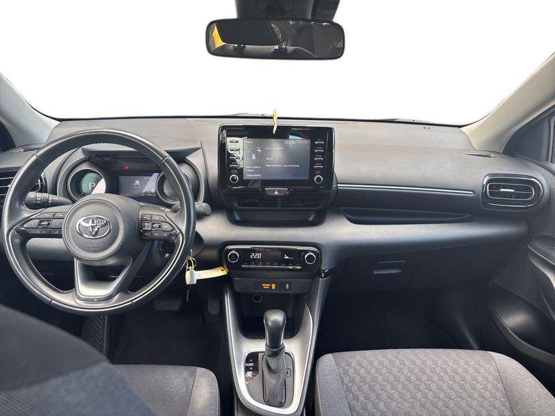 Toyota Yaris Hybrid Trend MY22