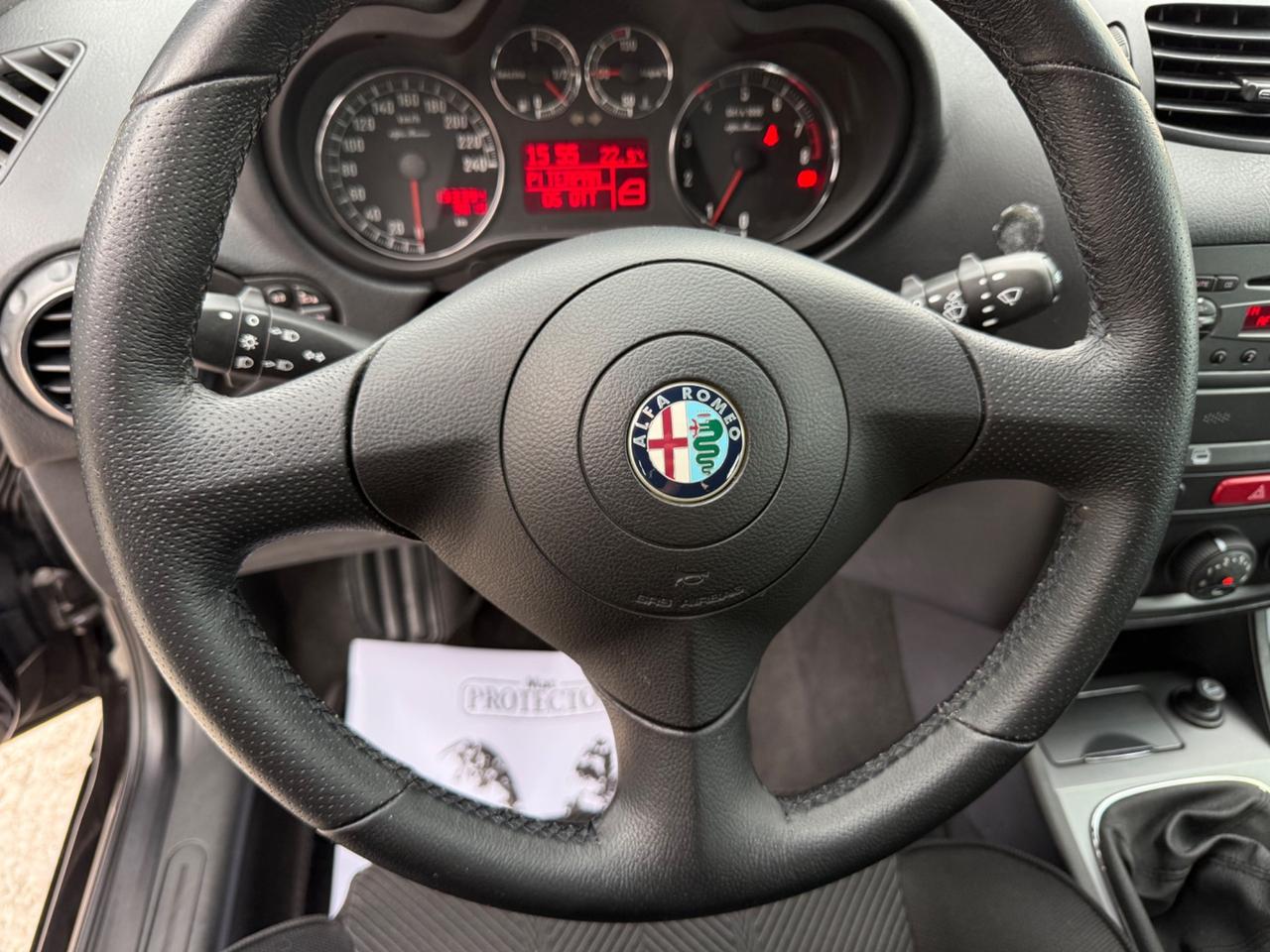 Alfa Romeo 147 1.6 16V TS (105) 5 porte Moving Unico P