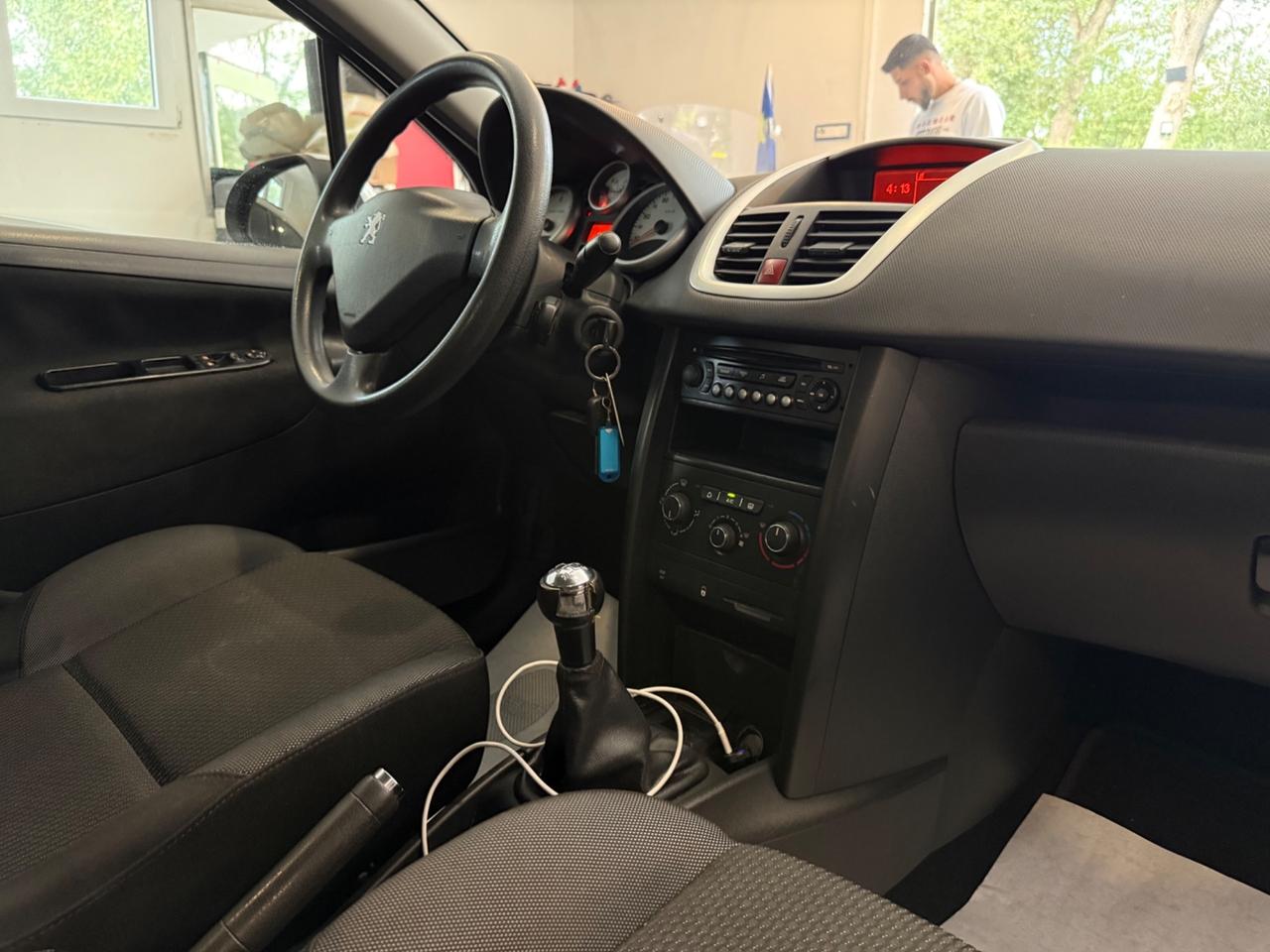 Peugeot 207 1.6 Diesel neopatentati