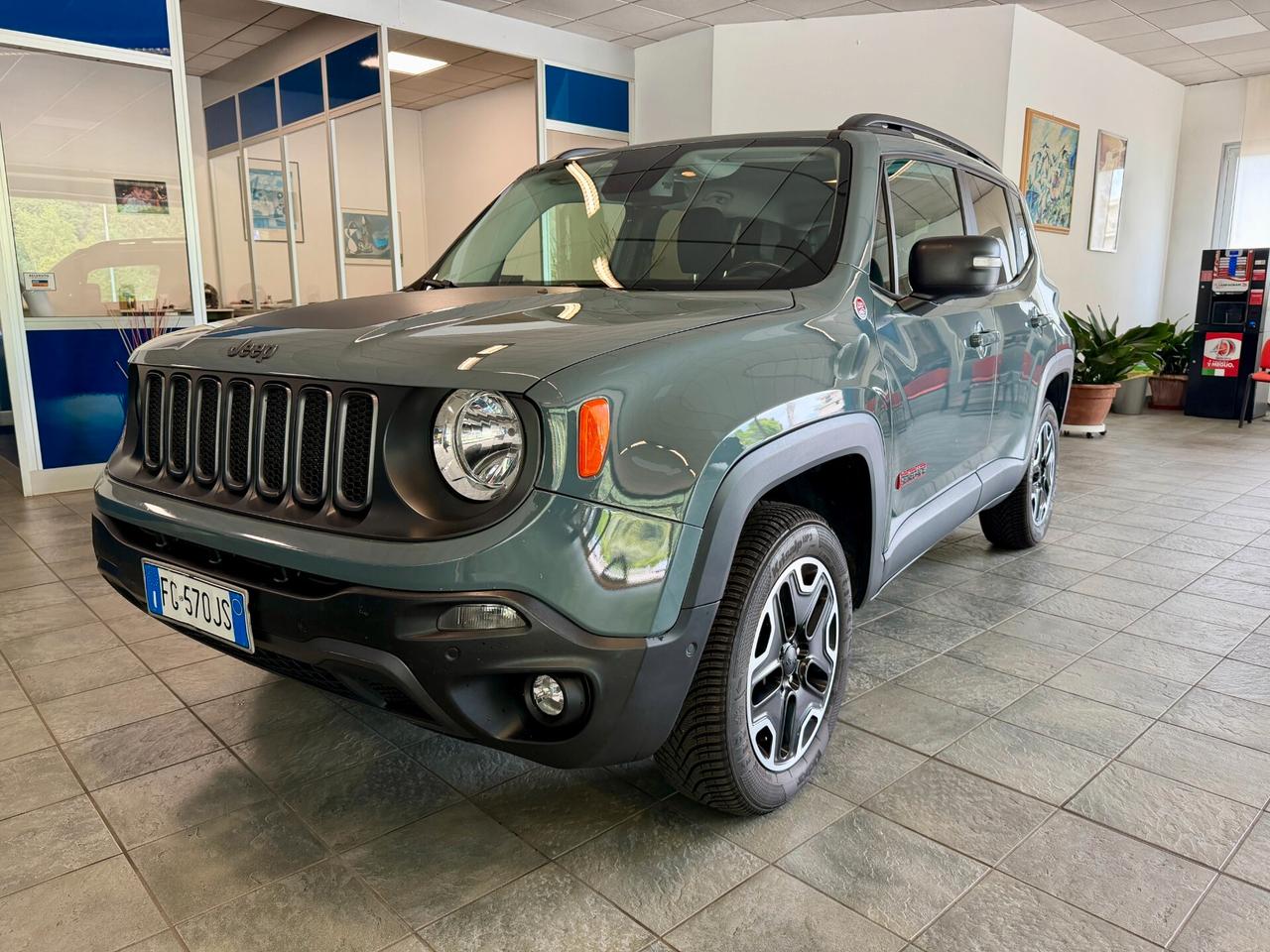 Jeep Renegade 2.0 Mjt 170CV 4WD Trailhawk Cambio automatico