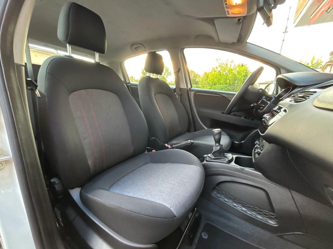 FIAT PUNTO 1.3 MJT 75 CV Lounge
