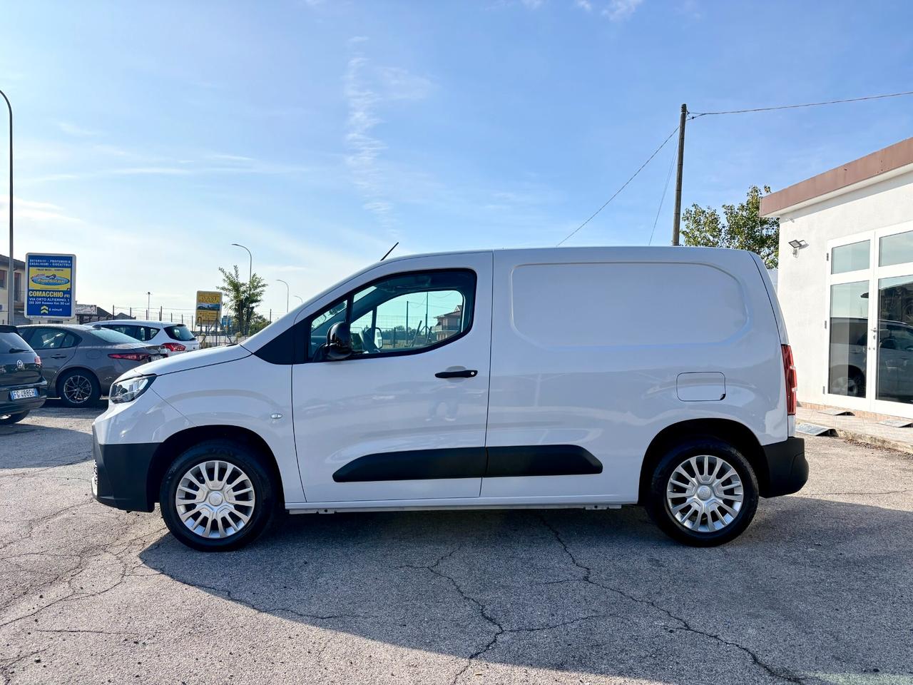 Toyota Proace City Verso 1.5D 102 CV S&S L1 Executive