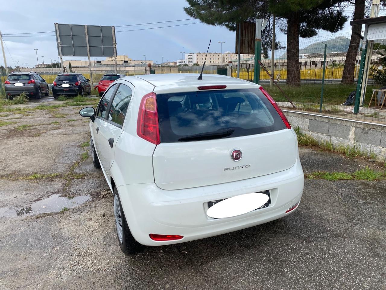 Fiat Punto 1.3 MJT II 85CV PASSAGGIO E 12 MESI GARANZIA