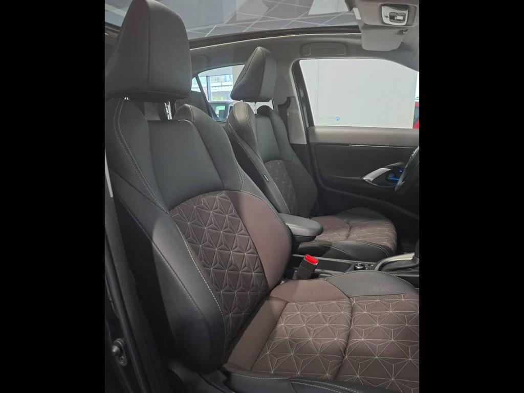 Toyota Yaris Cross 1.5 H Lounge AWD-i E-CVT