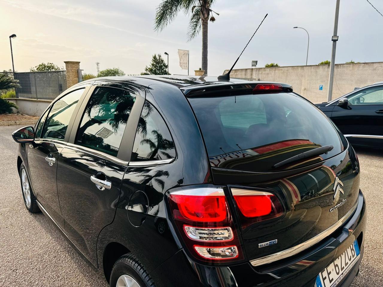 Citroen C3 BlueHDi 75cv Exclusive Tetto/Navi