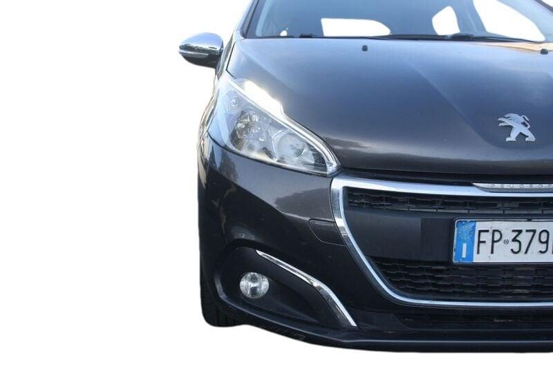 Peugeot 208 Allure PureTech 82cv