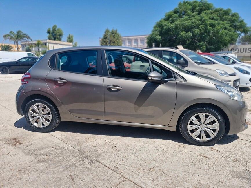 Peugeot 208 1.2 VTi 82 CV 5 porte Active