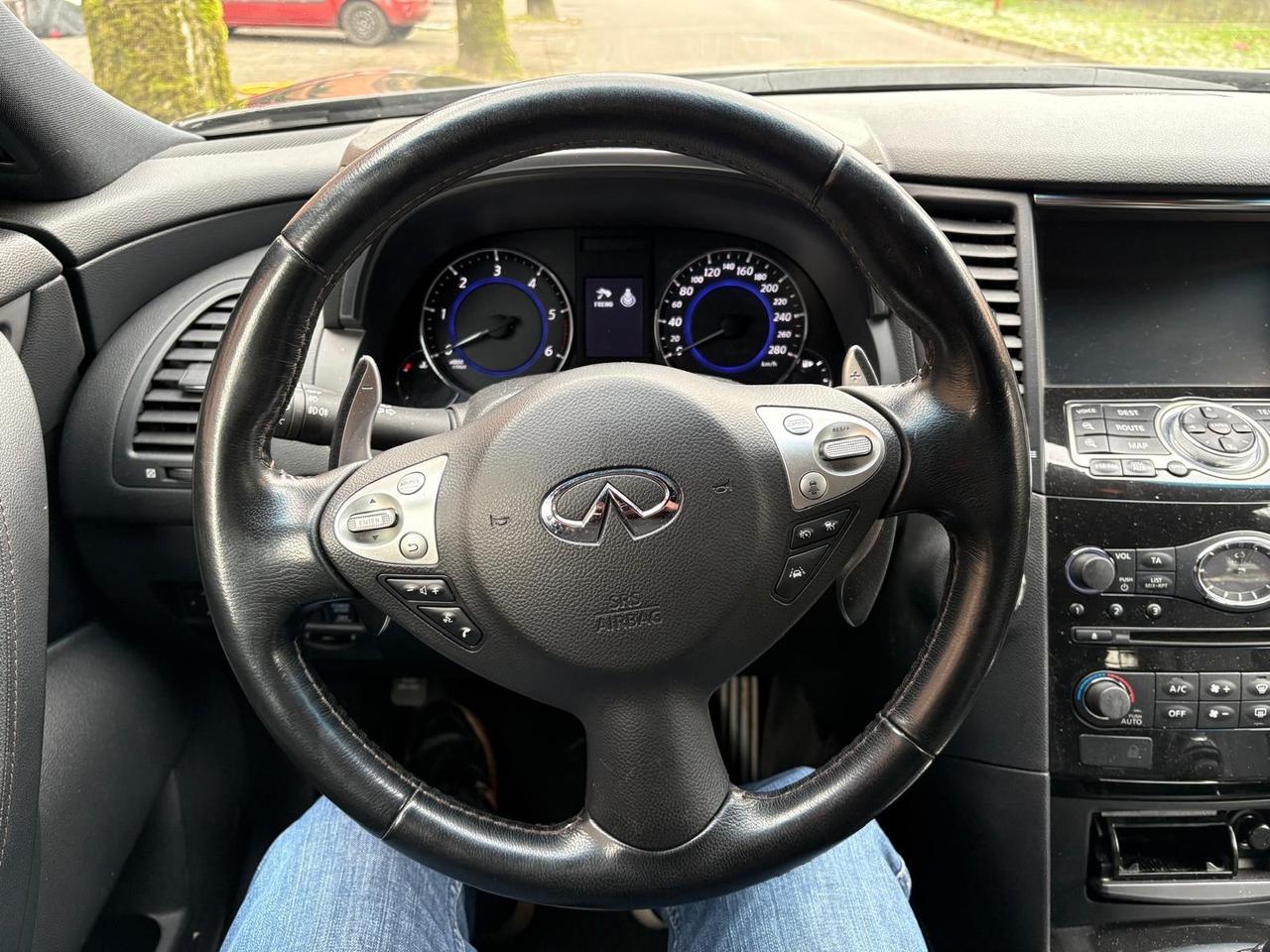 Infiniti QX70 S 3.0 DIESEL V6 ANNO 2017