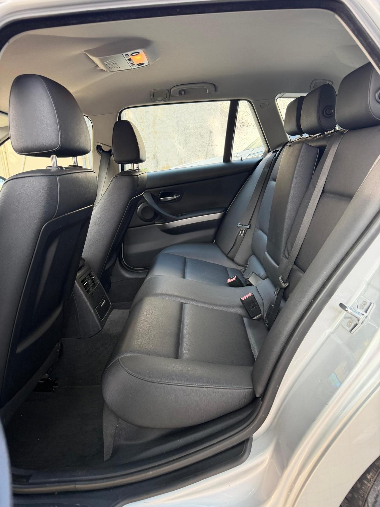Bmw 320 320d cat Touring Futura fari lenticolari full