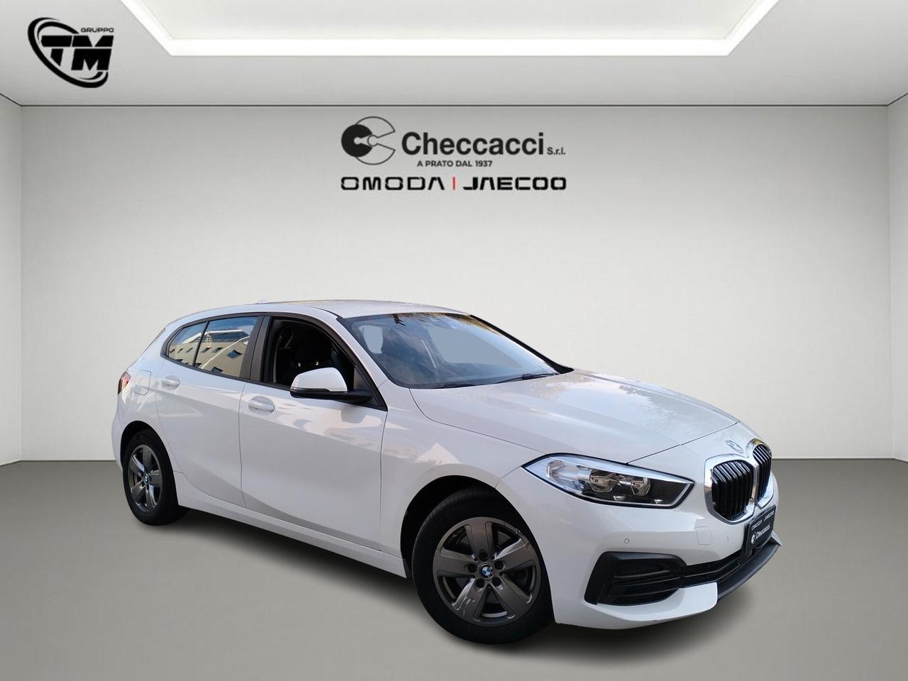 BMW 116 d Serie 1 F40 Sport auto NEOPATENTATI *IVA ESPOSTA*