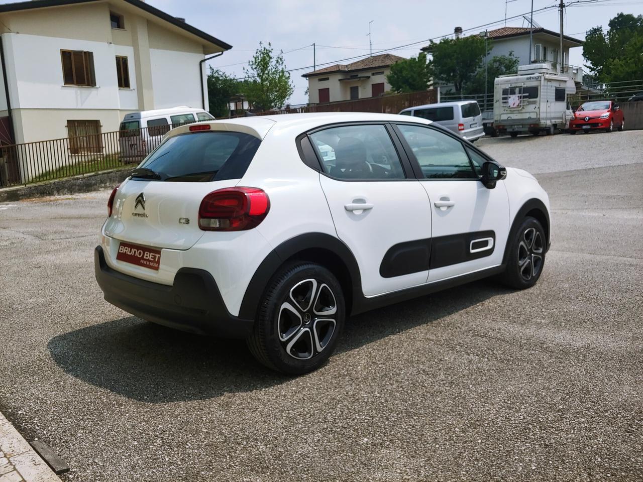 Citroen C3 BlueHDi 100 S&S Shine-APP-NAVI