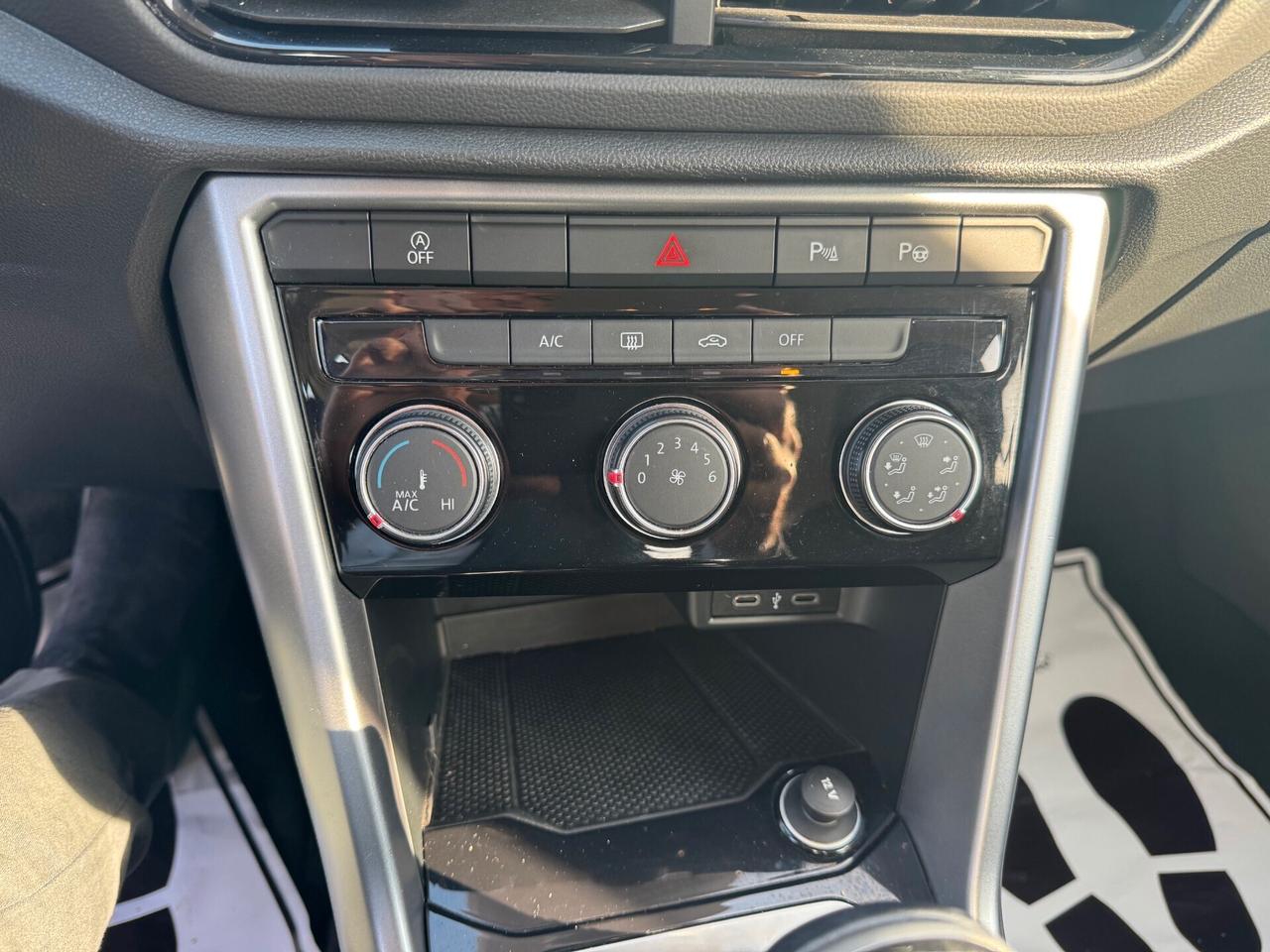 Volkswagen T-Roc 1.0cc TSI 110cv LIFE