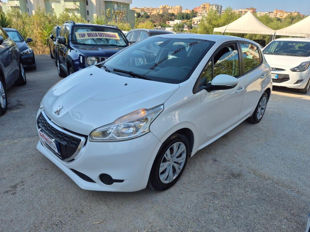 Peugeot 208 1.4 HDi 68 CV 5 porte Active