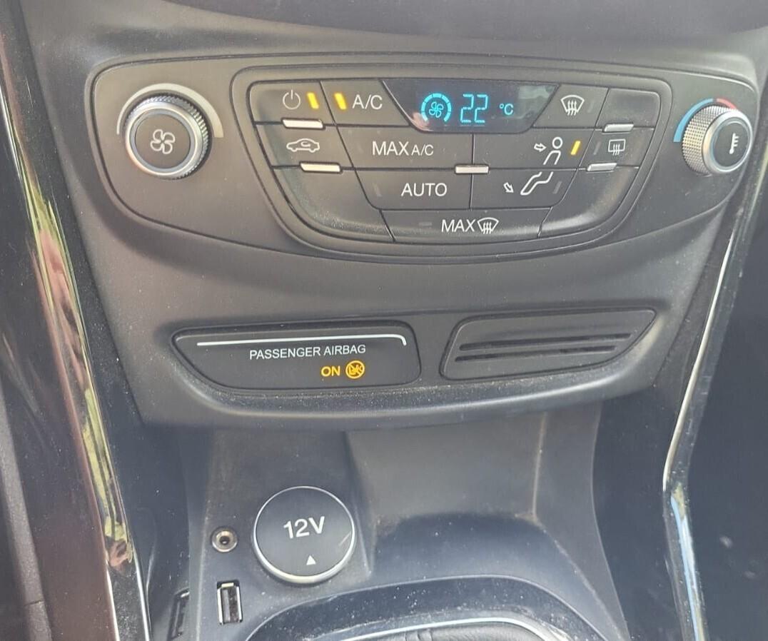 Ford B-Max 1.5 TDCi-EURO 6B-NAVI-PARK PILOT