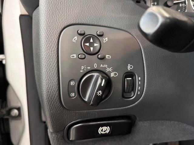 Mercedes-benz CLK 200 Kompr. TPS cat Cabrio Avantg.