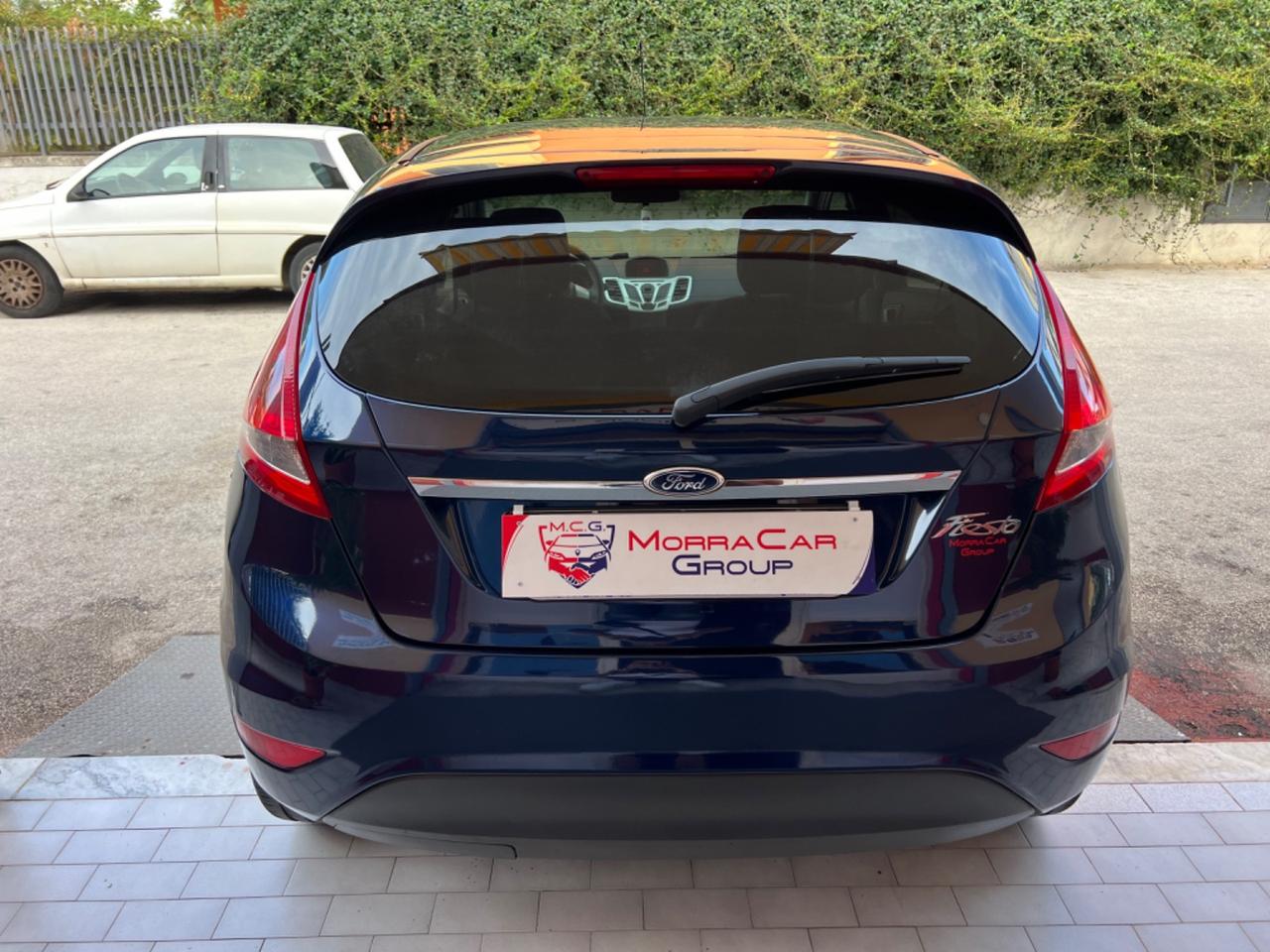 Ford Fiesta 1.4 16V 5p. Bz.- GPL Titanium Bs.
