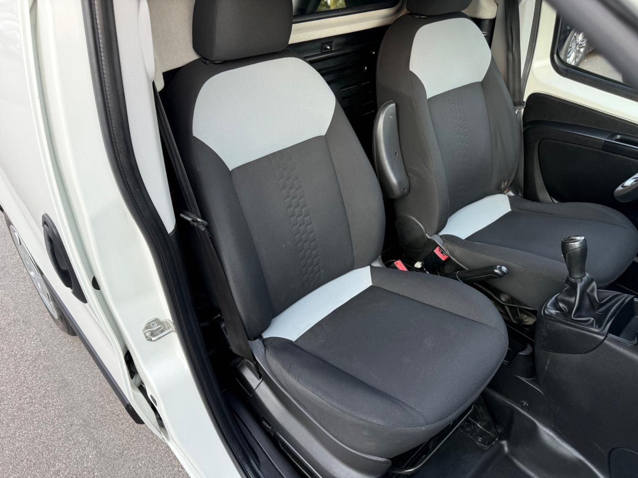 Fiat Fiorino 1.3 MJT 95CV Cargo SX