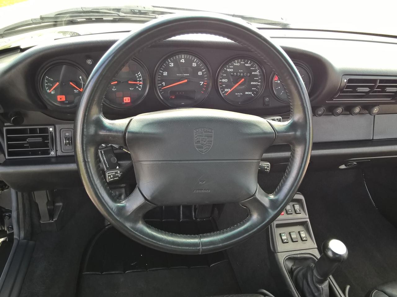 Porsche 911 993 Carrera 4 Coupé