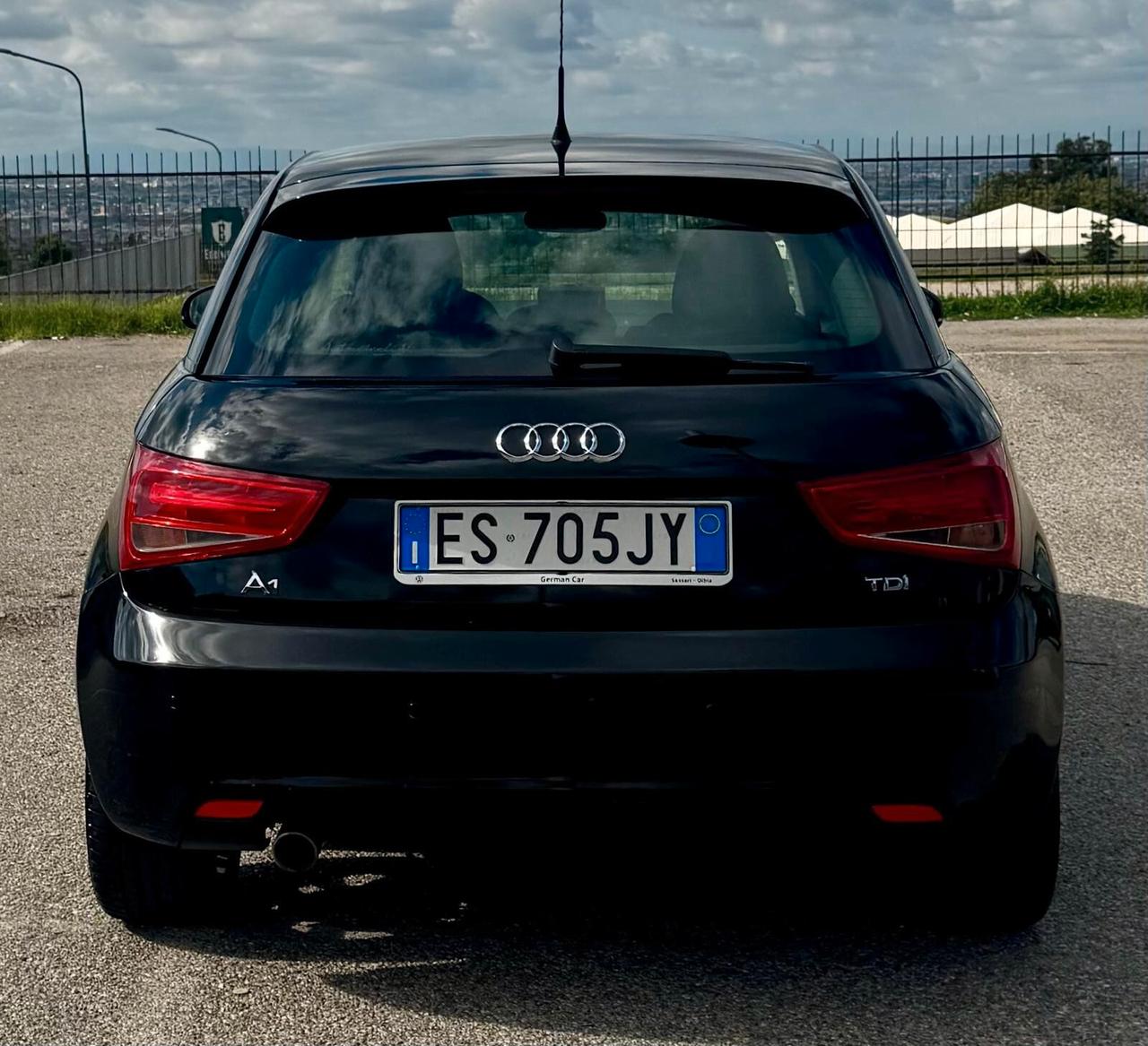 Audi A1 SPB 1.6 TDI 90 CV (NEOPATENTATI)