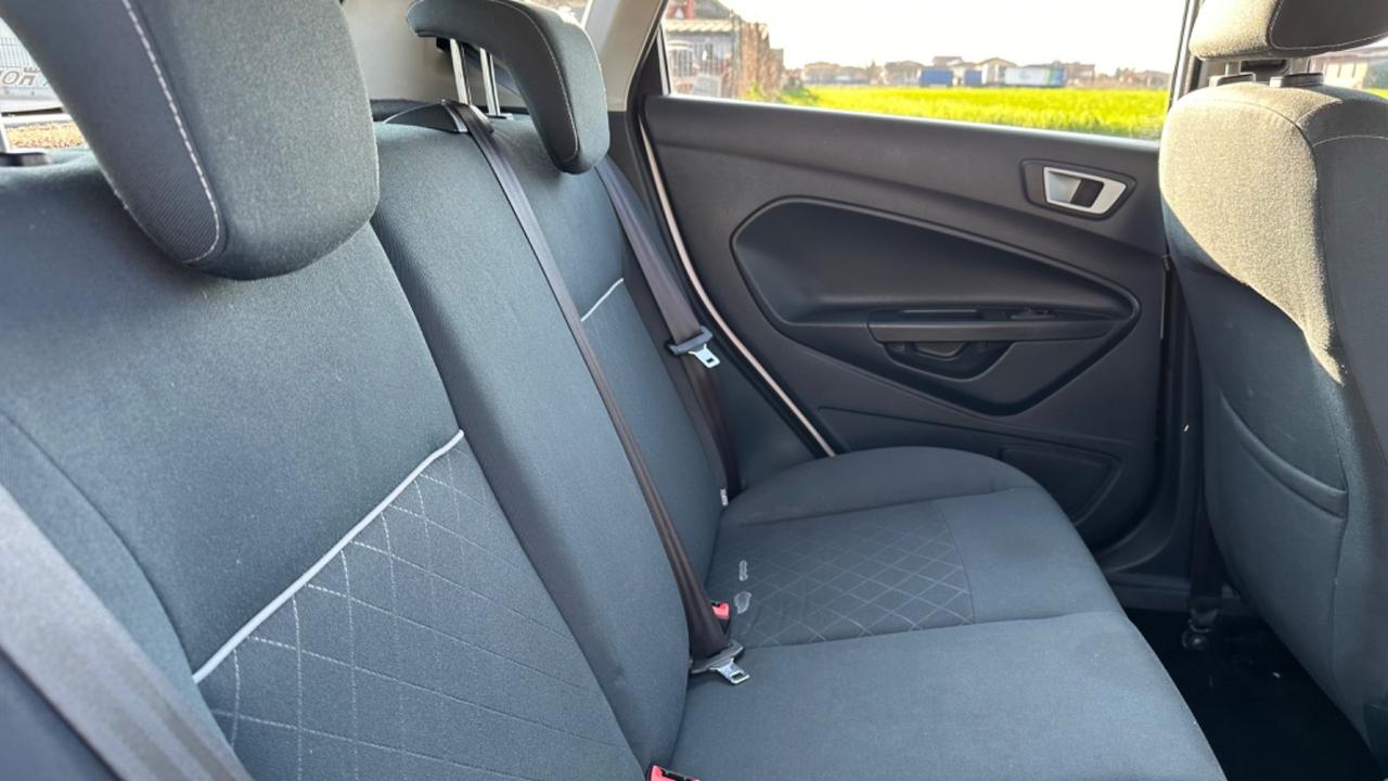 Ford Fiesta 1.6 TDCi 95CV 5 porte(anche per neopatentati)