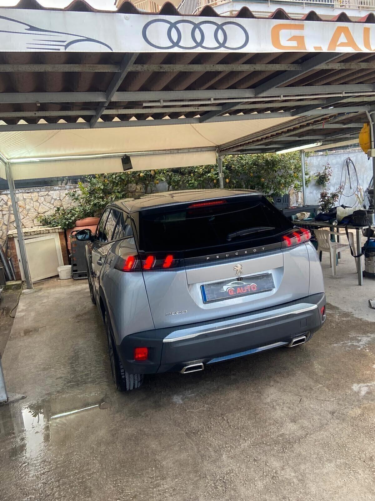 Peugeot 2008 PureTech 130 S&S EAT8 Active Pack