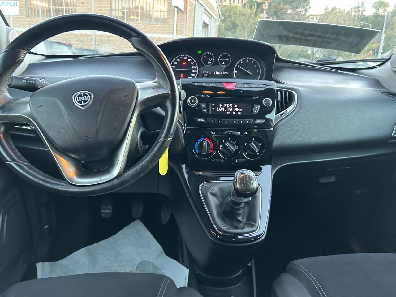 Lancia Ypsilon 1.2 69 CV 5 porte GPL Ecochic Gold