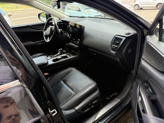 LEXUS NX 300h NX Hybrid 4WD Premium