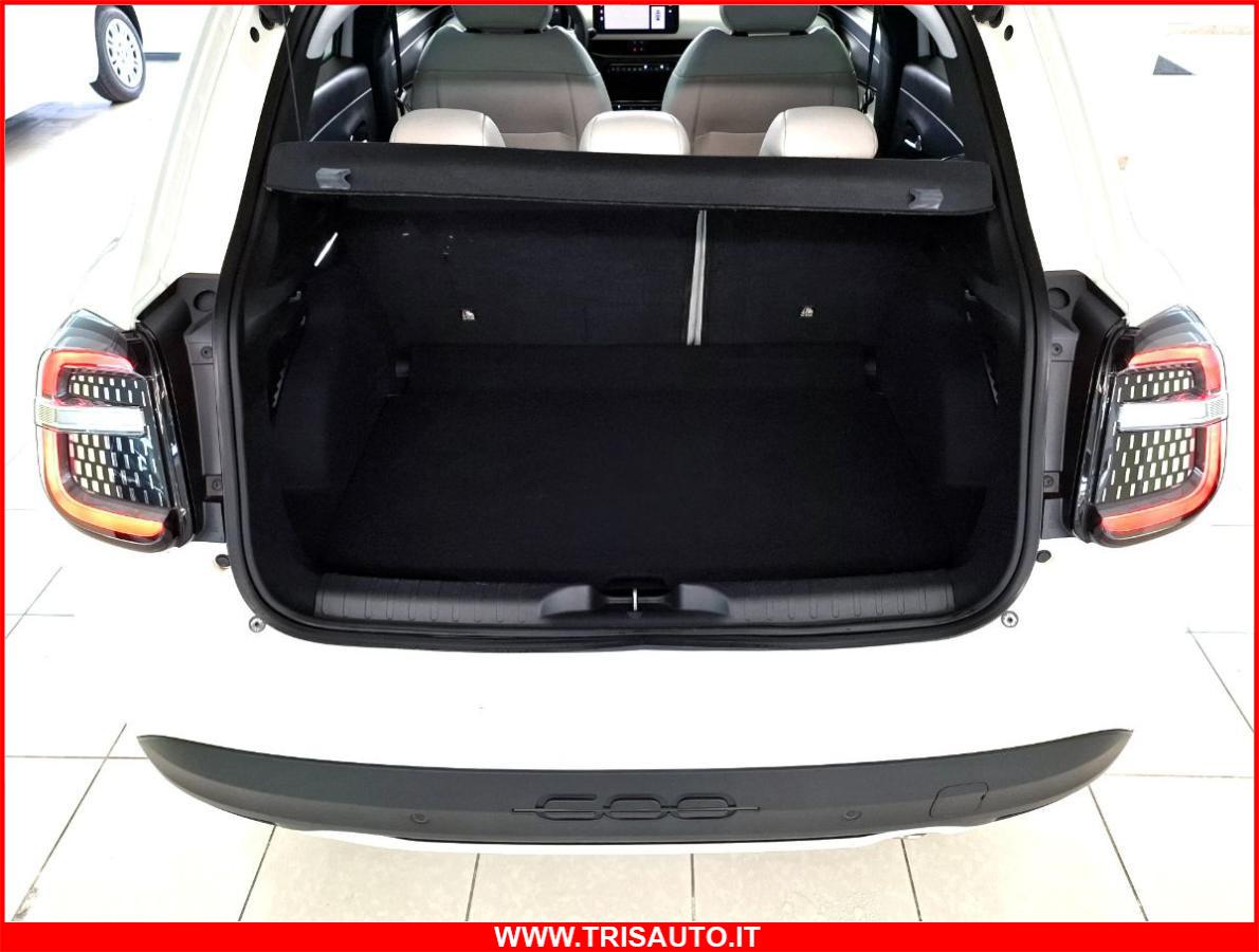 FIAT 600 1.2 T-GEN3 MHEV DCT La Prima NEOPATENTATI (FULL LED+PELLE+NAVI)