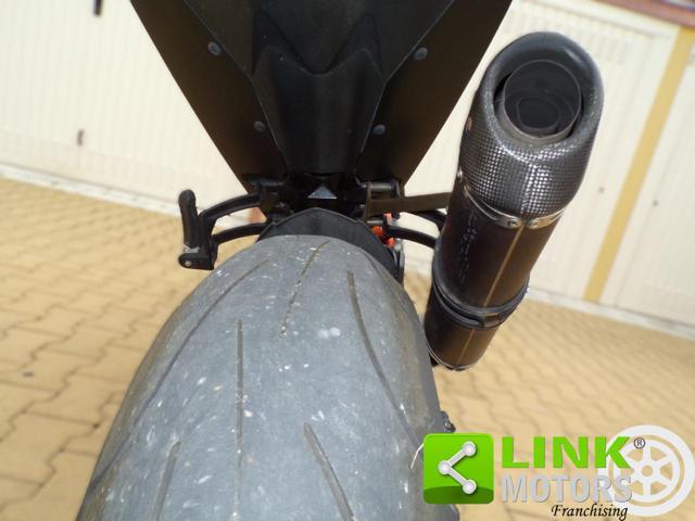 KTM 690 Duke R - Garanzia gratis con finanziamento!