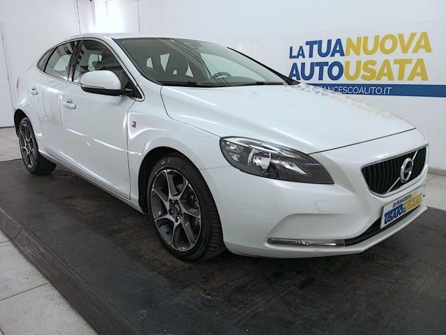 VOLVO V40 2.0 d2 Business my17