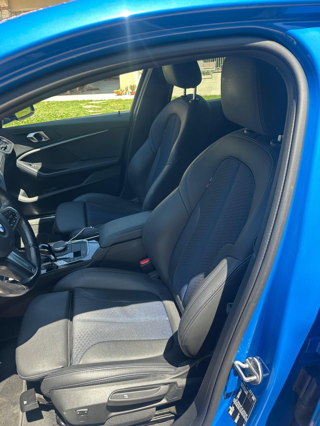 Bmw 116 116d 5p. Msport