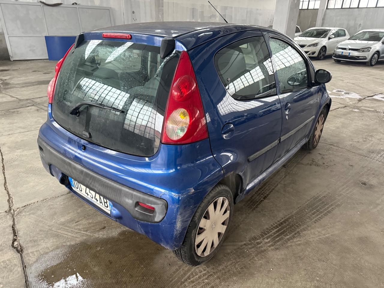 Peugeot 107 1.0 68CV 5p. Desir