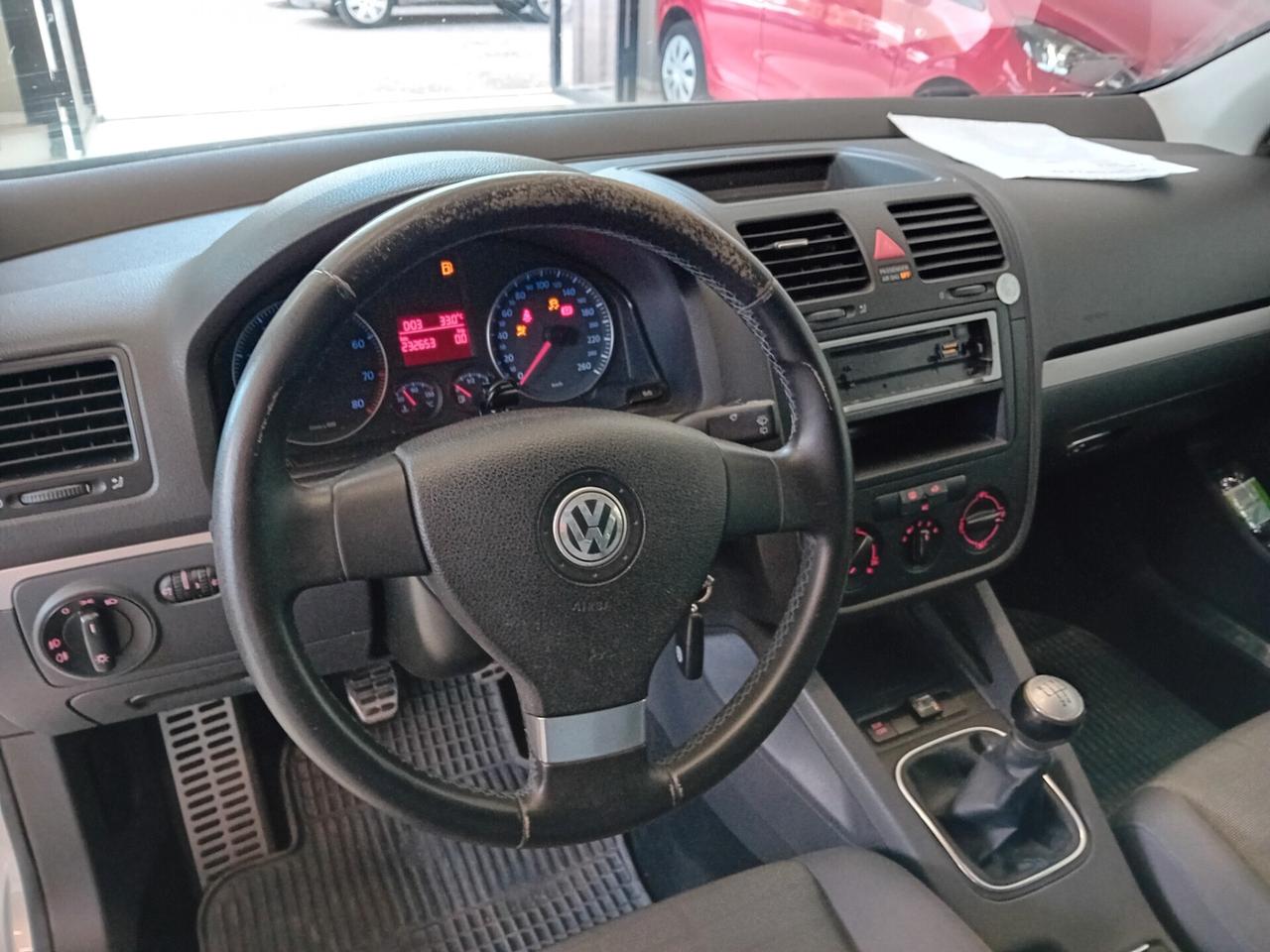 Volkswagen Golf 1.6 5p. Highline