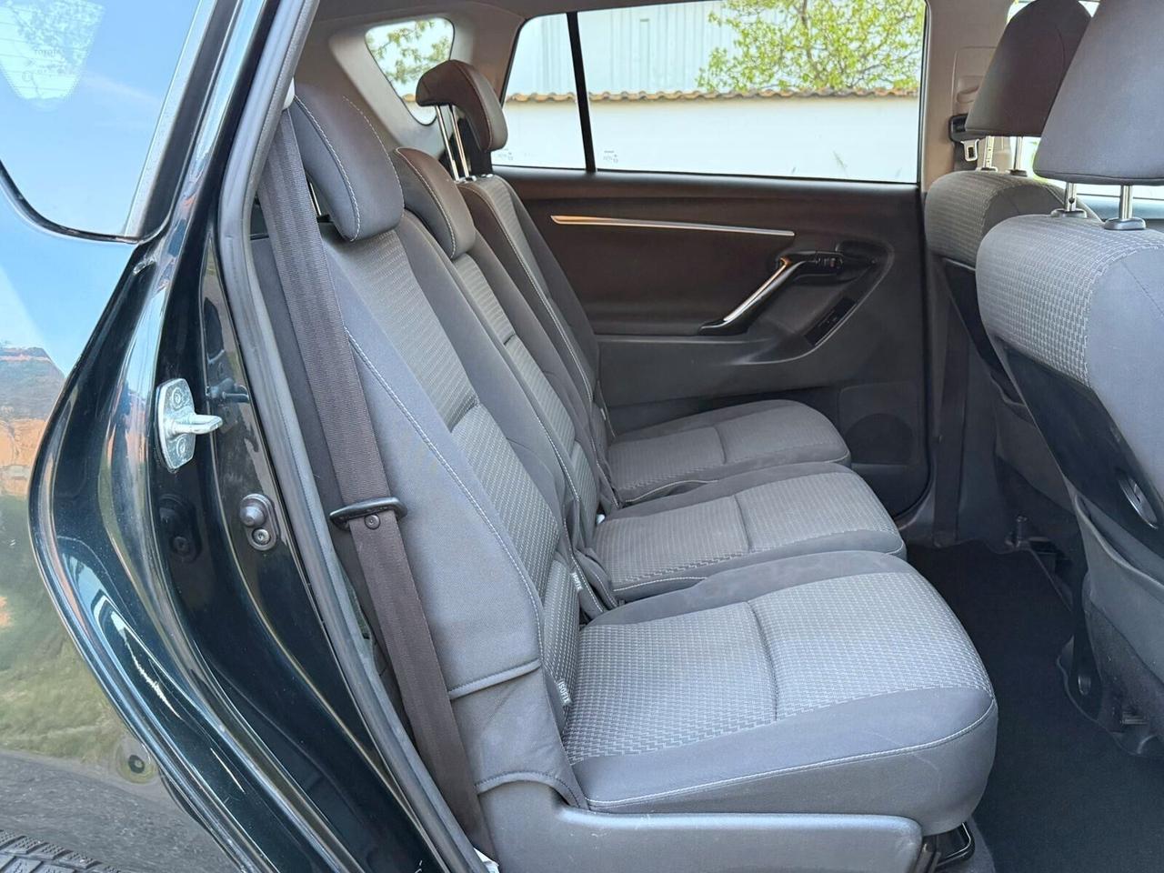 Toyota Verso 1.6 D-4D Luxury 7 posti EURO5B