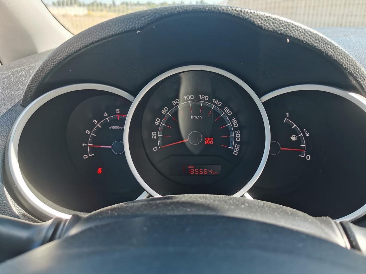 Kia Venga 1.4 CRDi 90CV Cool - 2013