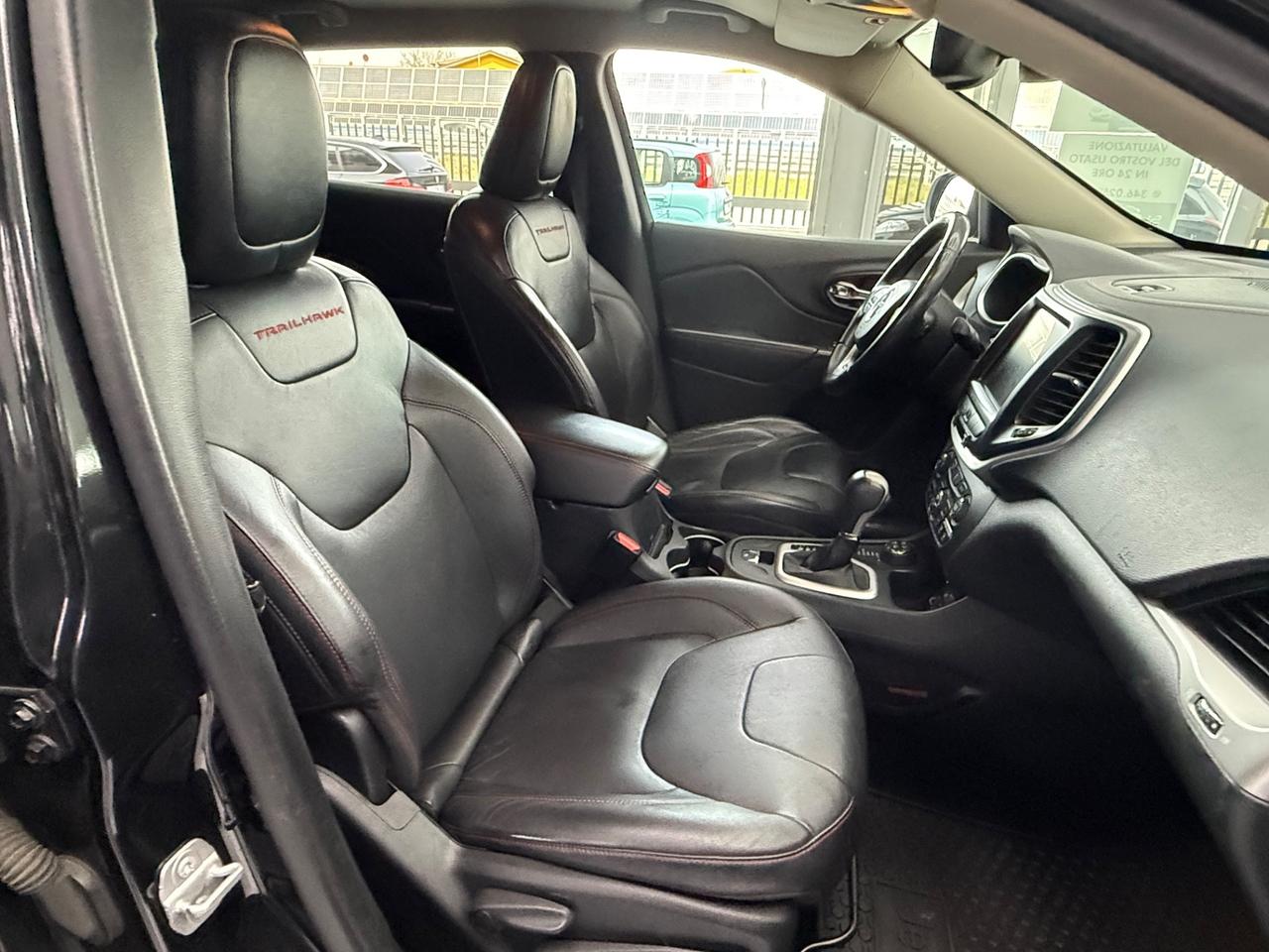 GPL Jeep Cherokee 3.2 V6 Pentastar 4WD Active Drive Lock Trailhawk