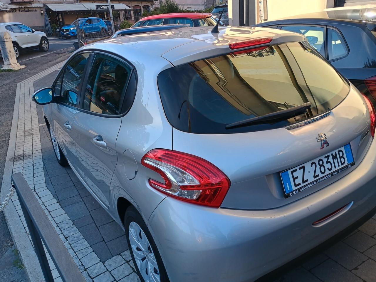 Peugeot 208 1.4 HDi 68 CV 5 porte Active