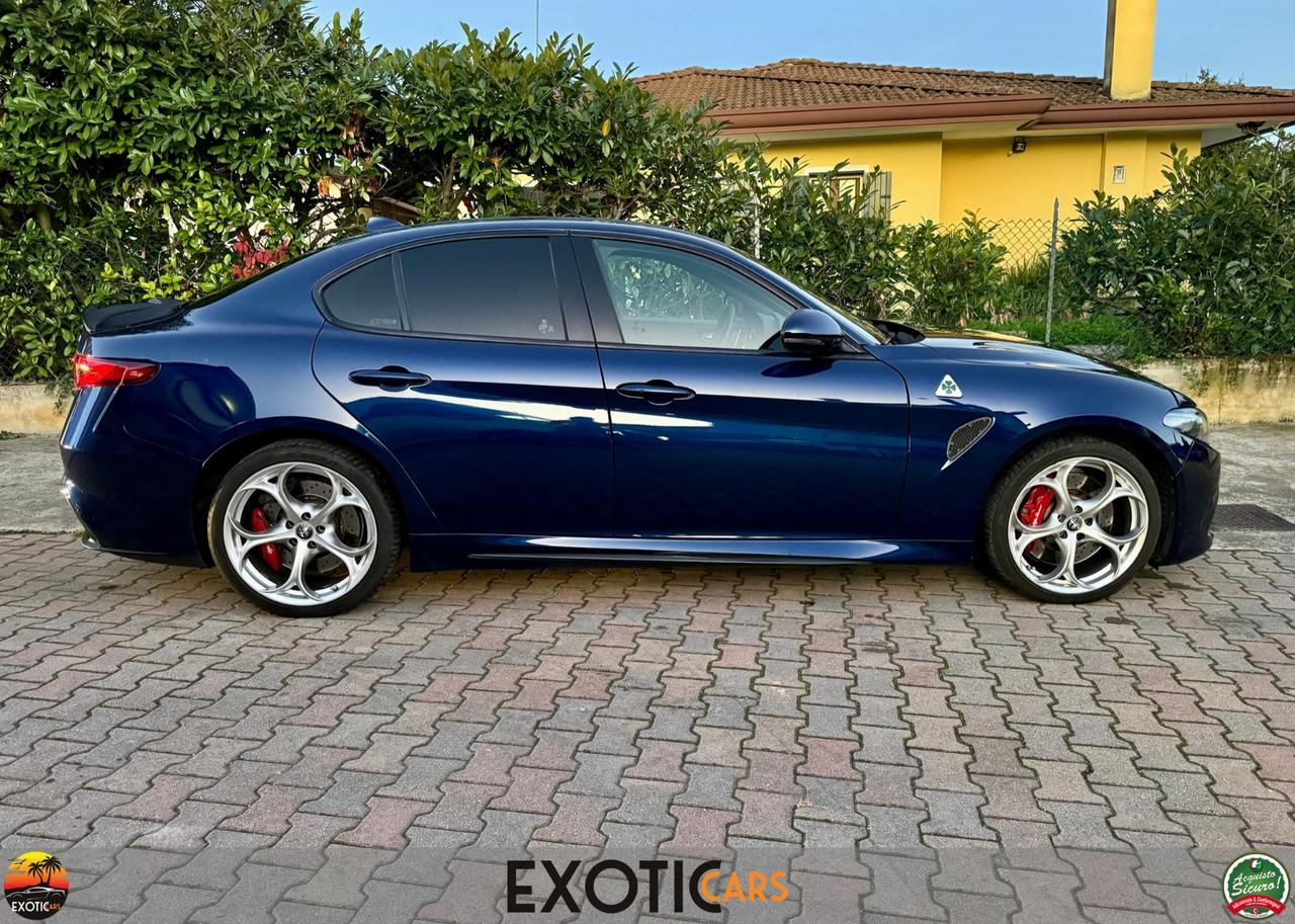 Alfa Romeo Giulia 2.9 T V6 AT8 Quadrifoglio Verde