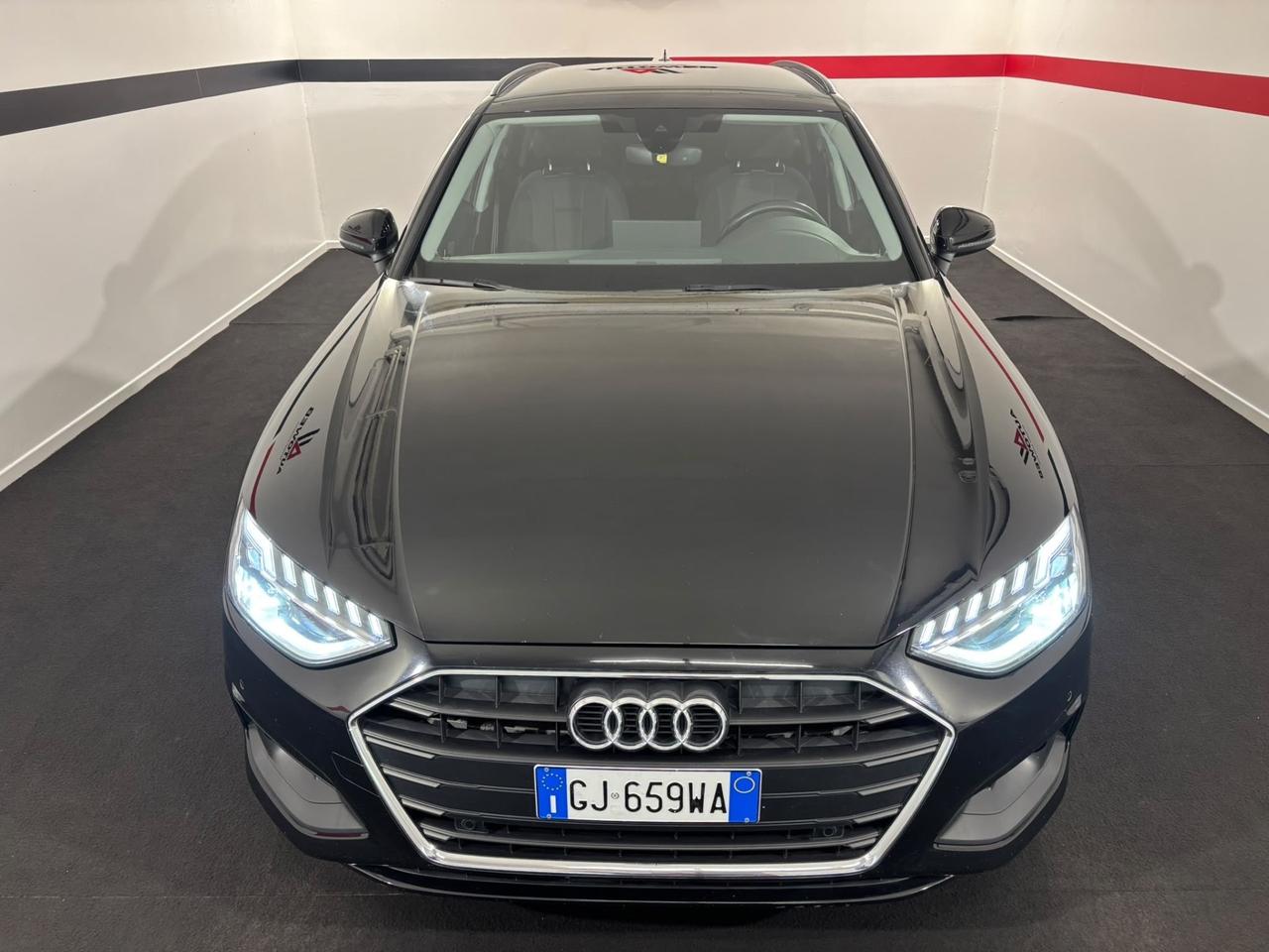 Audi A4 Avant 35 TDI/163 CV S tronic Business Advanced