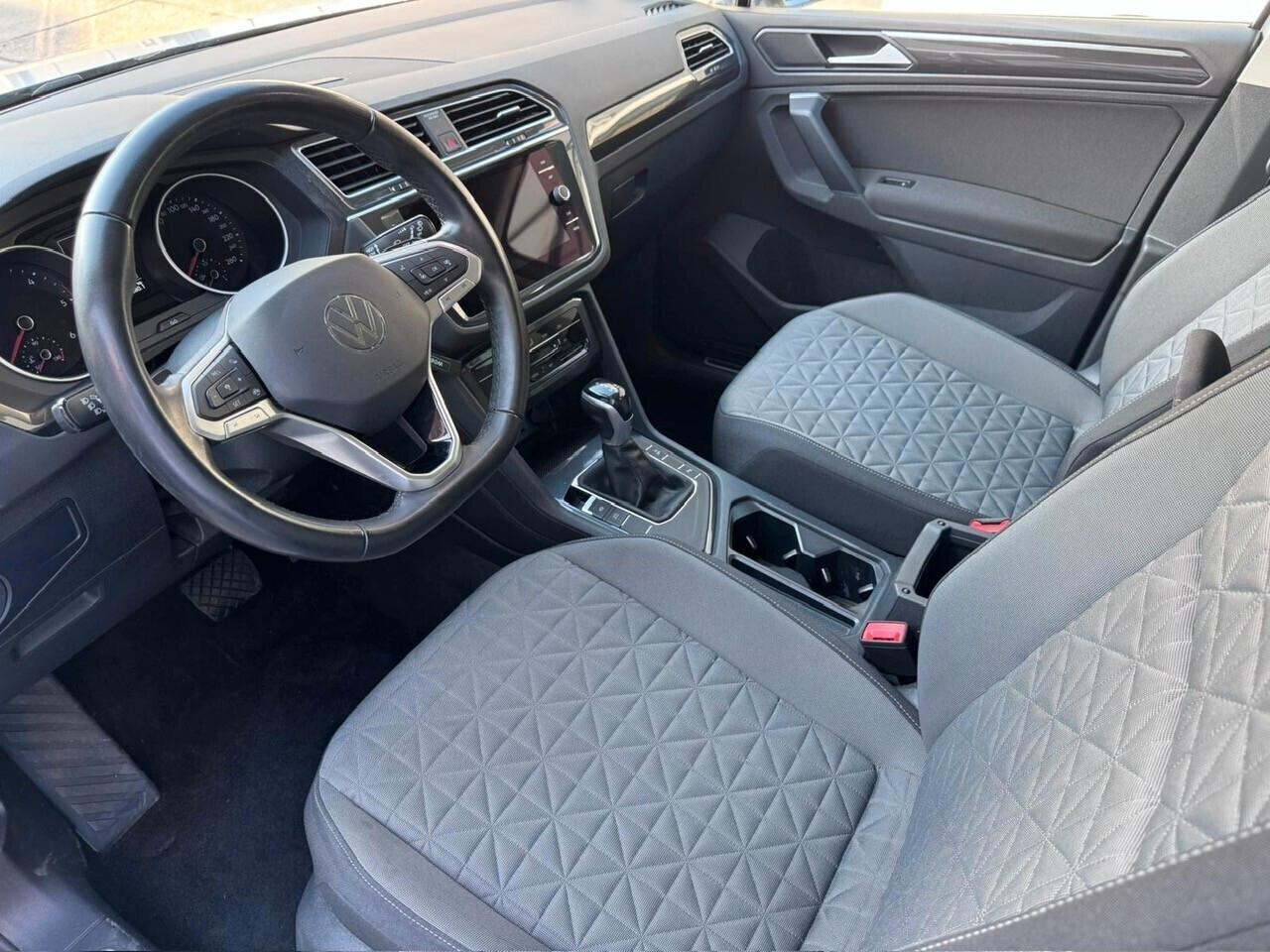 Volkswagen Tiguan 2.0 TDI 150 CV SCR DSG Elegance*EURO6