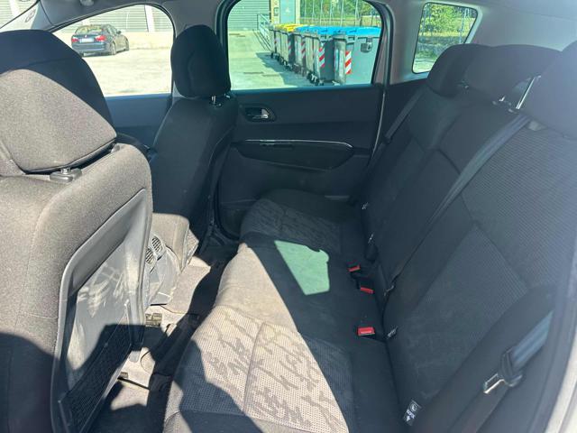 PEUGEOT 3008 1.6 HDi 112CV Tecno senza nessun lavoro da fare