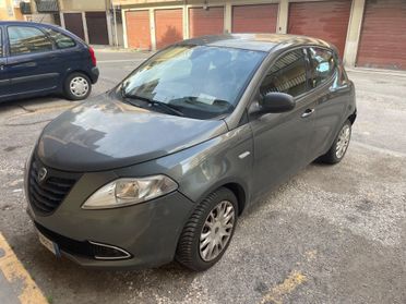 Lancia Ypsilon 1.2 69 CV 5 porte “PERFETTA”