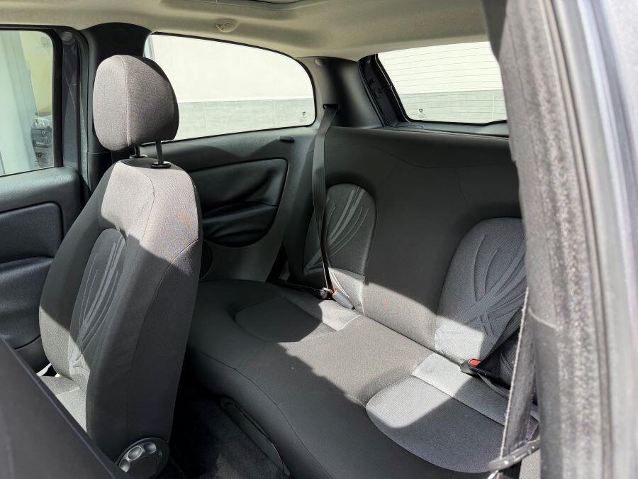 lancia ypsilon 1.3 mjet platino certificata tetto