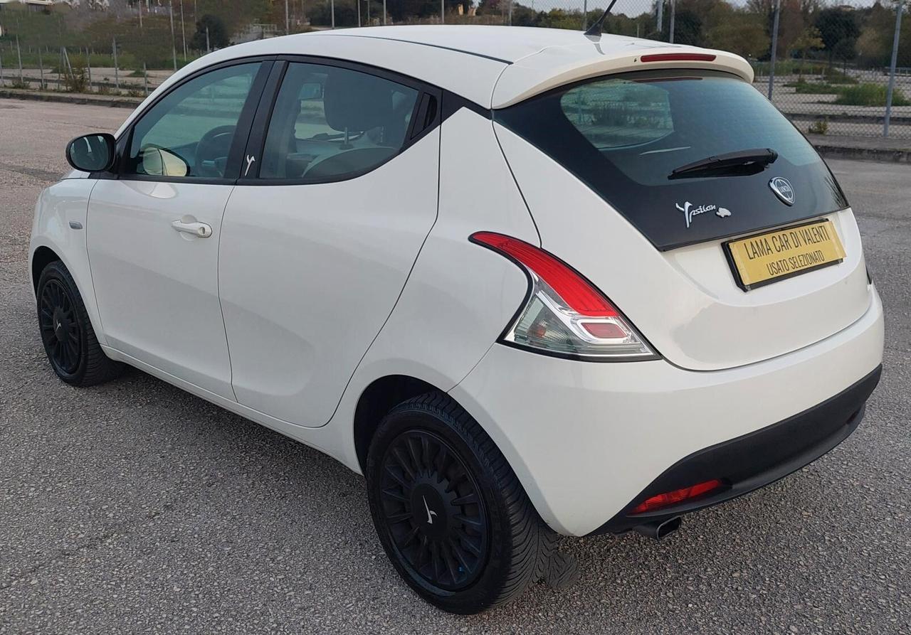 LANCIA YPSILON 1.2 - UNICO PROP - POCHI CHILOMETRI