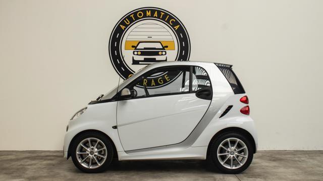 SMART ForTwo MHD coupé passion NEOPATENTATI
