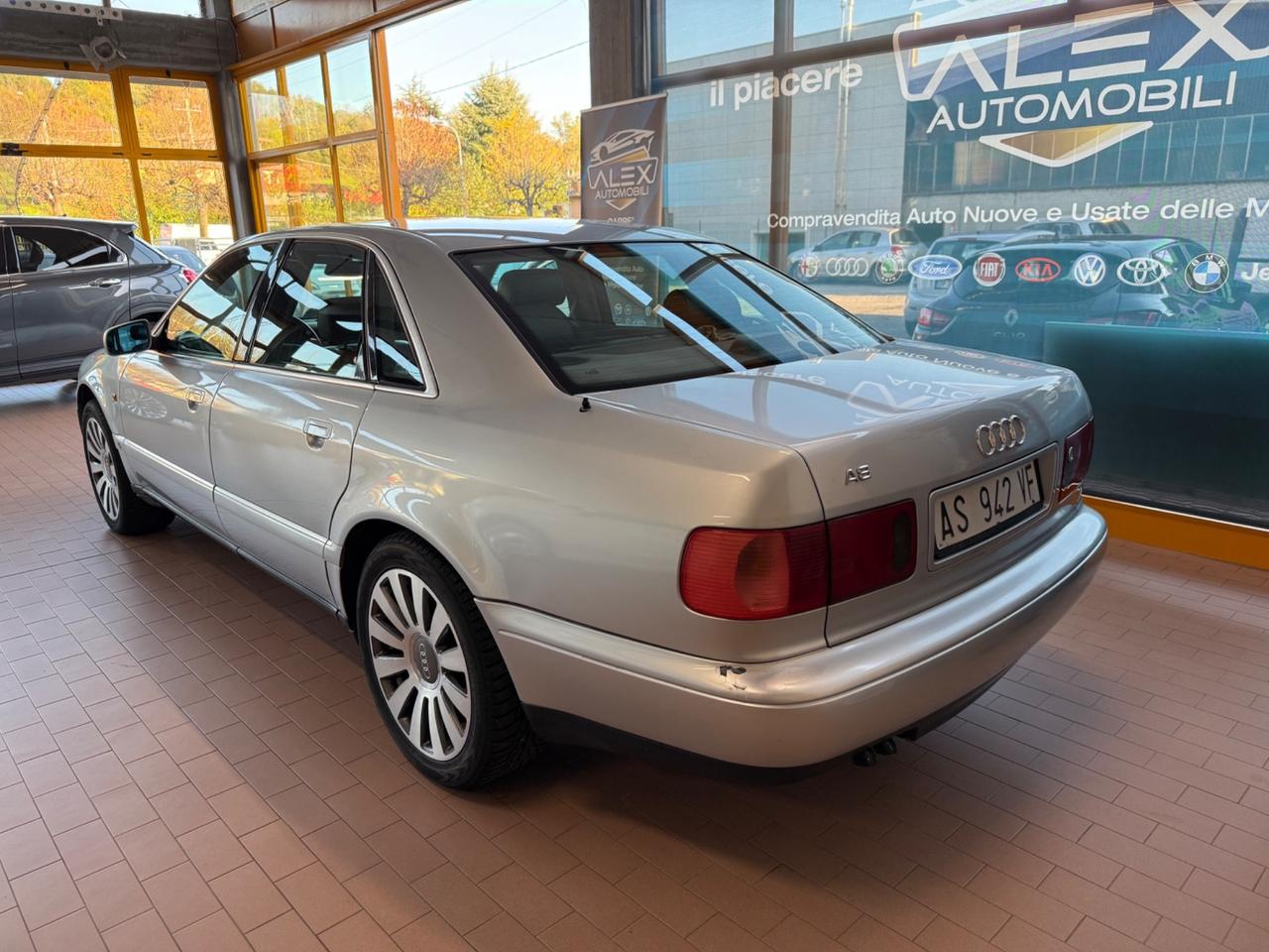 Audi A8 2.5TDI 150cv Manuale 6M