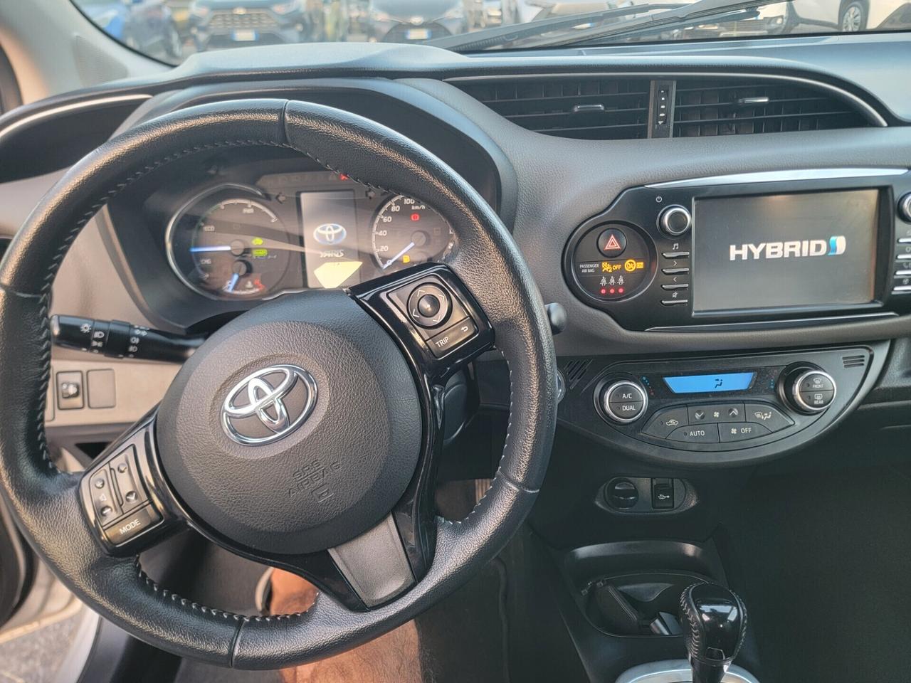 Toyota Yaris 1.5 Hybrid Active solo 62 mila km !