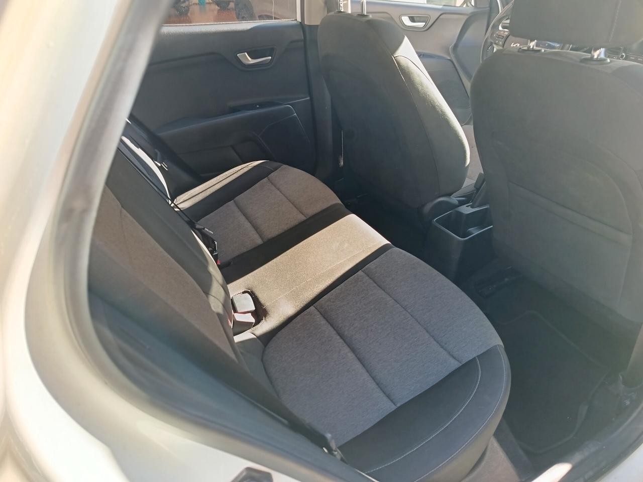 Kia Stonic 1.0 T-GDi 100 CV Mild Hybrid Urban